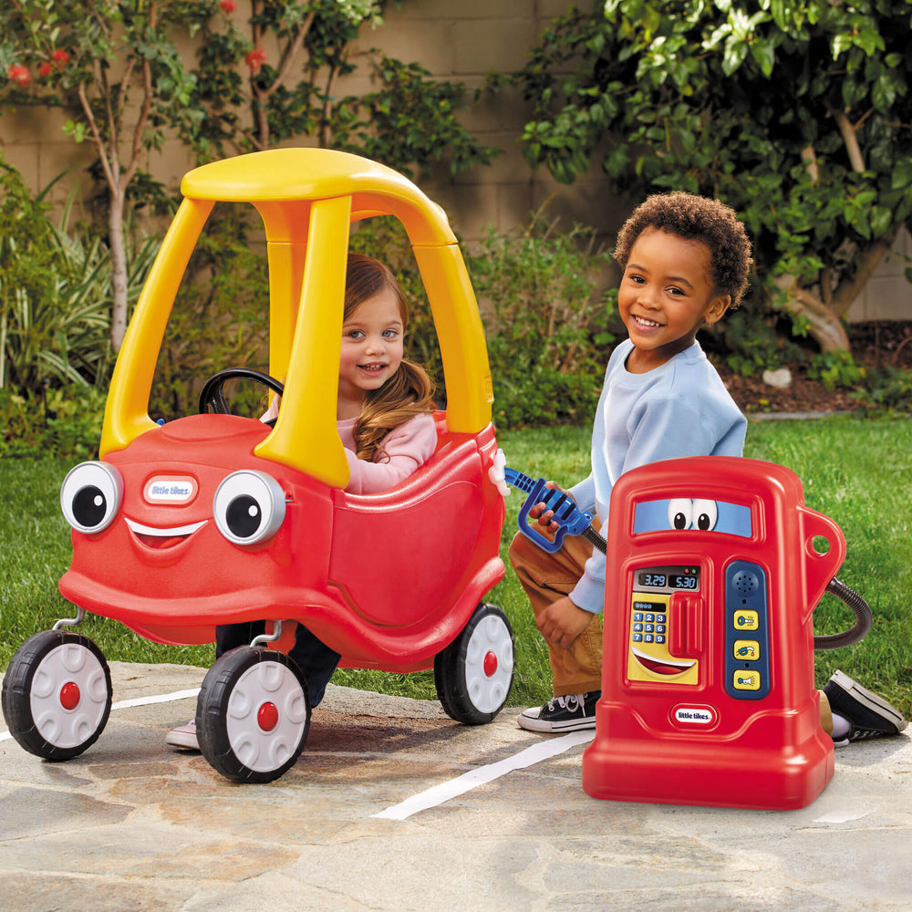 Little Tikes Cozy Pumper Interactive Gas Pump