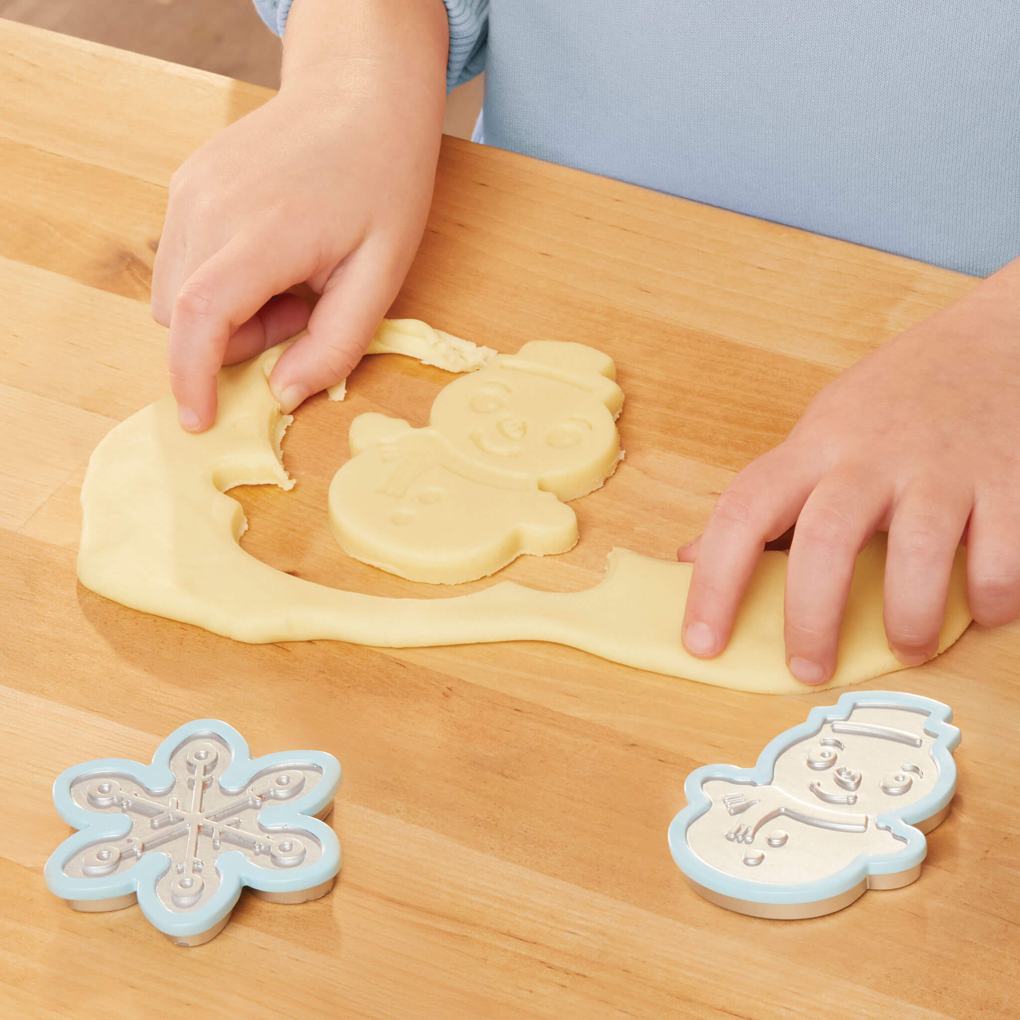 Creative Chefs™ Holiday Cookie Kit