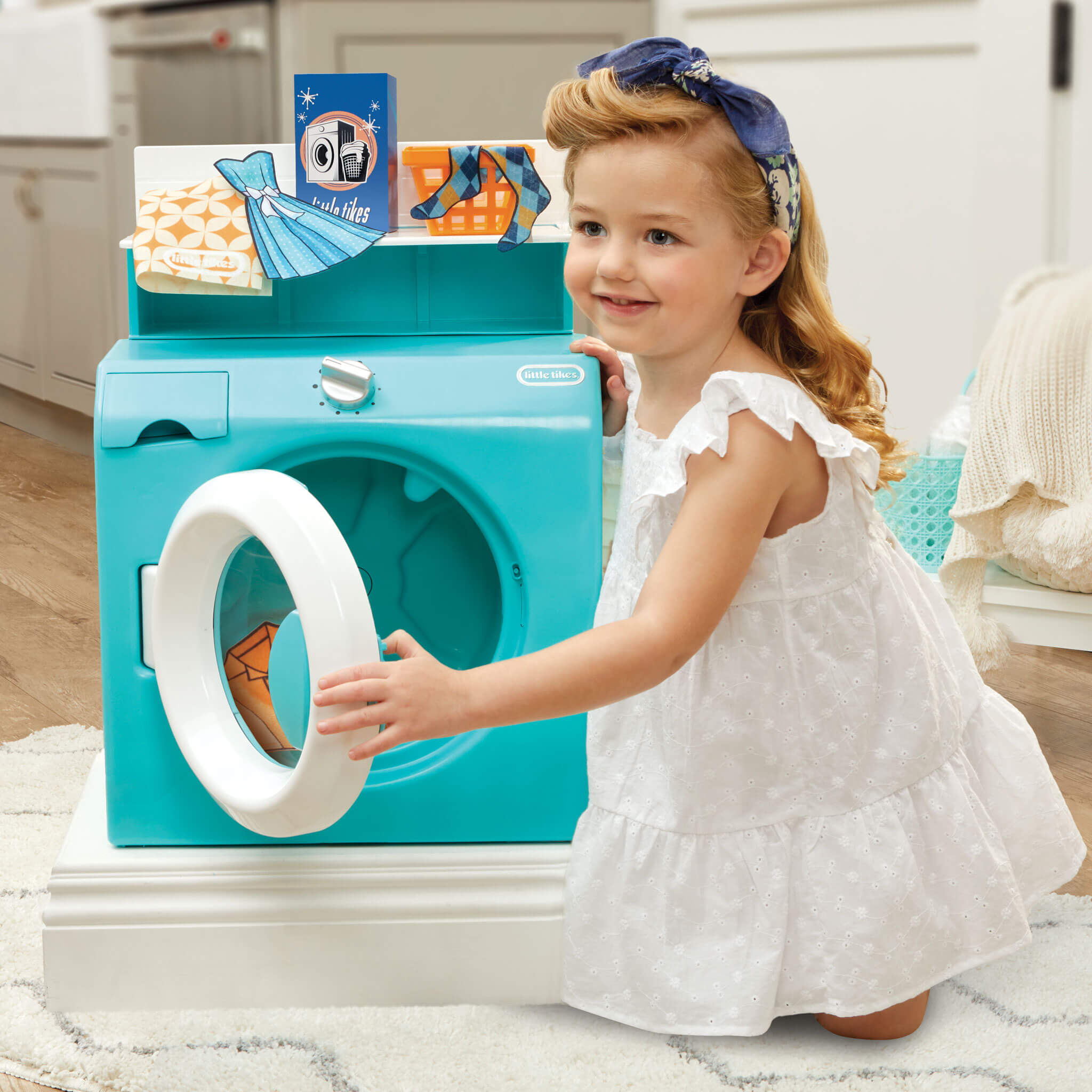 Little Tikes First Retro Washer-Dryer - Pretend Play Laundry Set