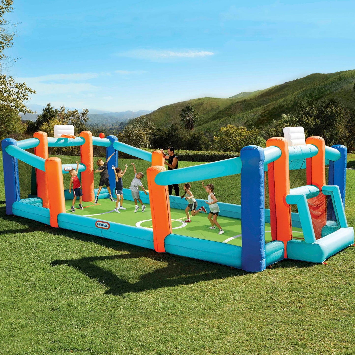 Little Tikes Huge Backyard Soccer & Basketball Court