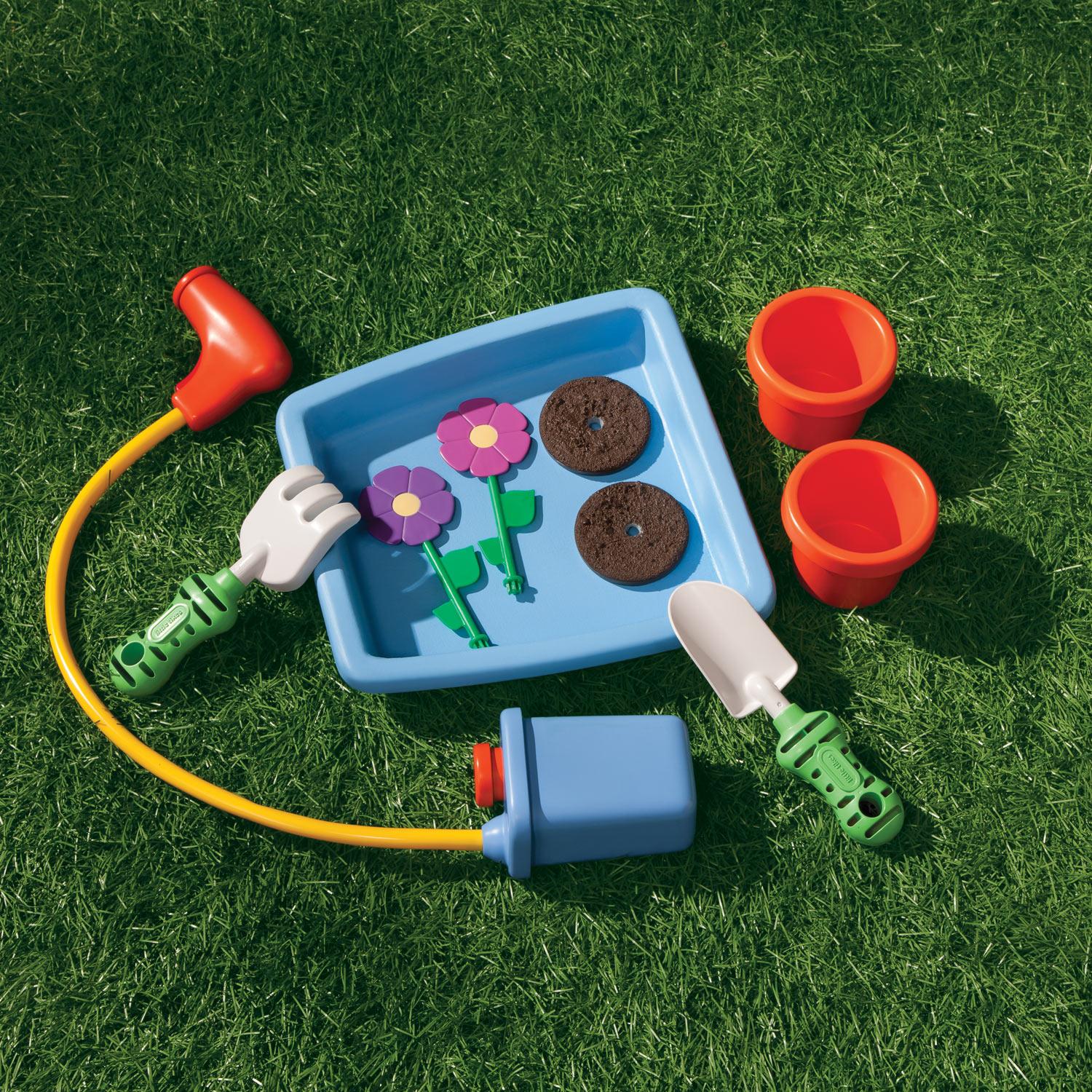Little Tikes 2-in-1 Garden Cart & Wheelbarrow Toy
