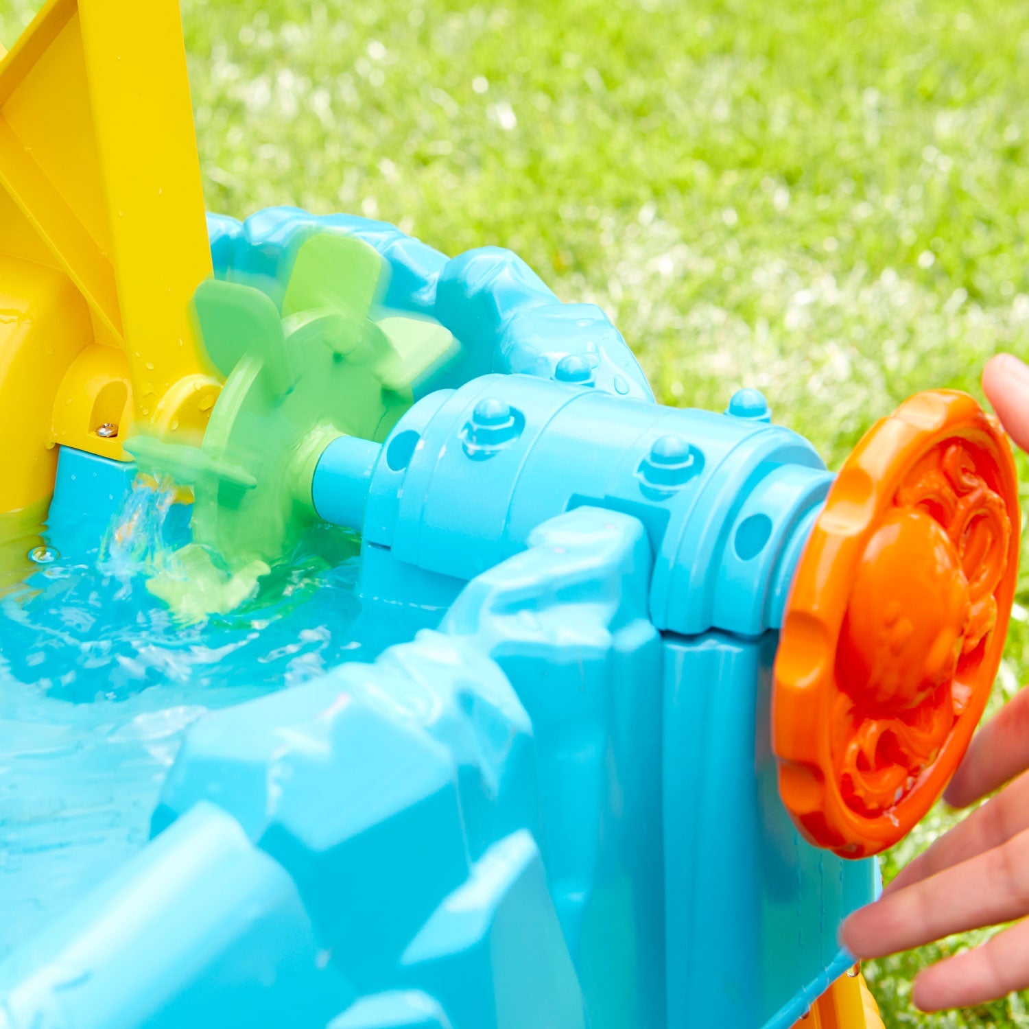 Waterfall Island Water Table | Little Tikes