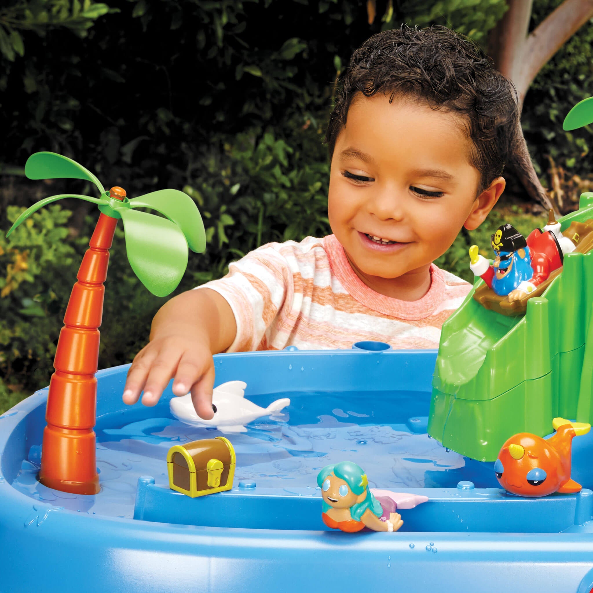 Treasure Island Water Table with Wave Maker Little Tikes