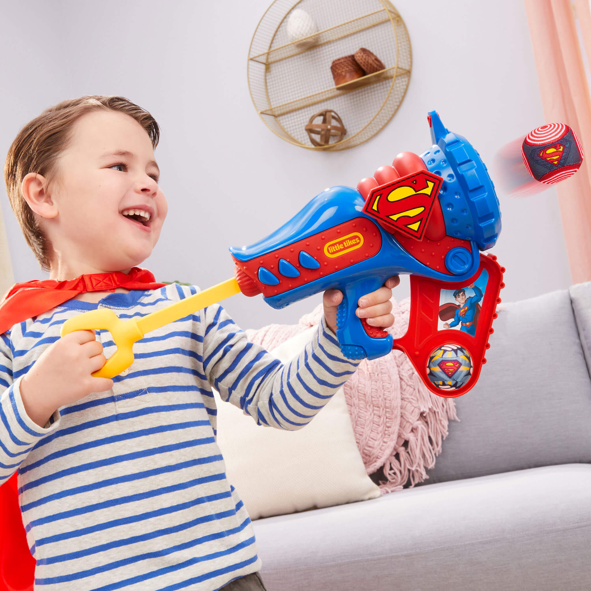 Superman™ Boom Blaster - Kids Toy Blaster Little Tikes