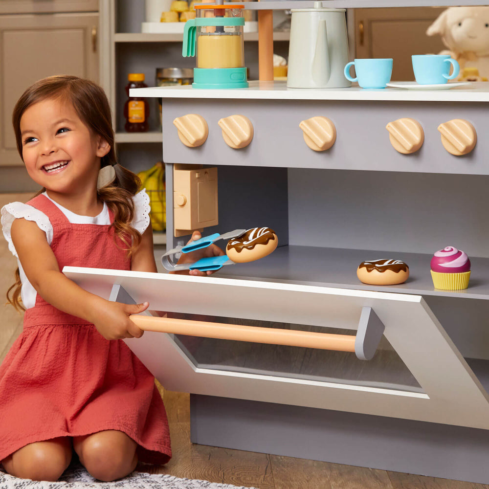 Little Tikes Café & Bakery Toddler Playset